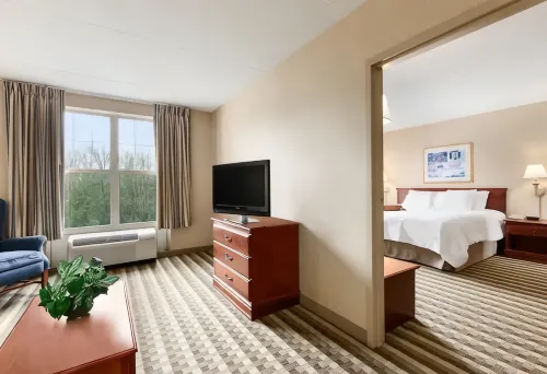 Hampton Inn Waterville - 2-Star