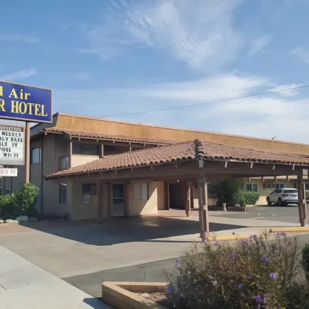 Bel Air Motor Hotel