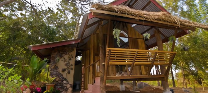 Shanti Farm Hotels in Si Sawat