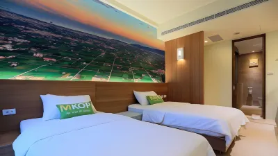 Station 100 Meter B&B Hotel a 