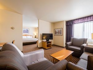 Crystal Inn Hotel & Suites - Great Falls