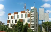 Hotel New Coklat Hotels in Genteng