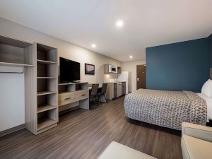 WoodSpring Suites Wixom - Novi