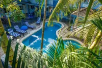 YHA Cairns Central - Pools