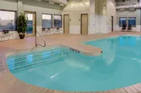 Super 8 by Wyndham Kapuskasing - parking