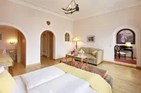 Hotel Hirsch Hotels in Hohenschwangau