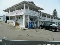 Hilltop Motel & Restaurant Hotels in 