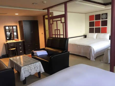 King Lo-Tong Hotel