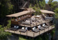 Ulu Cliffhouse Hotel a Bali