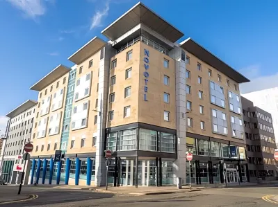 Novotel Glasgow Centre Các khách sạn gần The Pipe Factory
