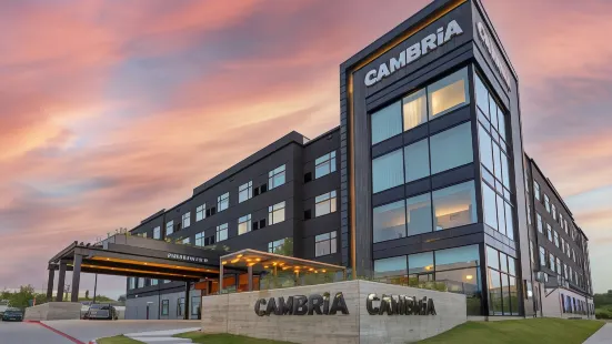 Cambria Hotel Austin Airport