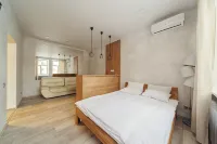 Apartment in the Center Hotels near Tts Promenad