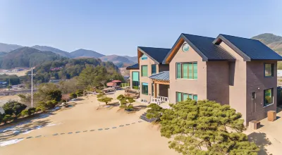 Pyeongchang Cheongdam Pension Hotels in 