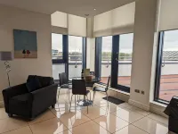 The Western Citypoint Apartments Hotels in Ґолуей