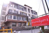 Hotel Narayanam Hotel dekat Gwalior Fort