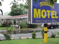 Crestwood Motel Hotels in Burlington