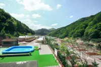 홍천 J캠핑장&펜션 홍천 은행나무숲 주변 호텔