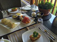 Daintree Manor B&B - breakfast