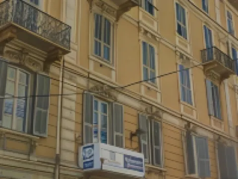 อัฟฟิตตากาเมเร โรมา โรงแรมในซานเรโม