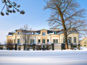 Hotel Schloss Breitenfeld | Tagungen, Hochzeiten & Übernachtungen