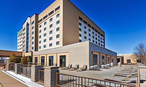 Holiday Inn Springdale/Fayetteville Area by IHG