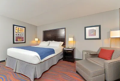 Holiday Inn Express Corning - Painted Post Hotels near Stained Glass & Antiques