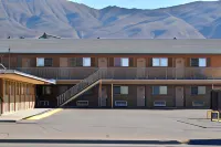 Satellite Inn Hotels near Speedway