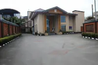 The Golf Prince Hotel Hotels near Assemblies of God Mile 1 Port Harcourt