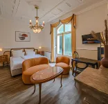 Villa Bleichröder Hotel dekat Heringsdorf Pier