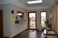 Super 8 by Wyndham Devils Lake