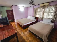 Sabaydee Guesthouse Hotels in Houeisay