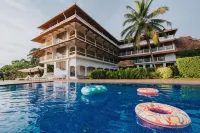 Aadisaktthi Resorts & Spa Kovalam - Rooftop Pools