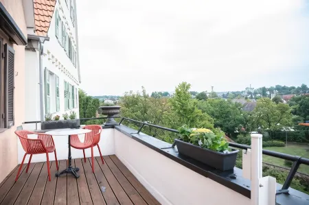 Friedrich Von Schiller Hotel