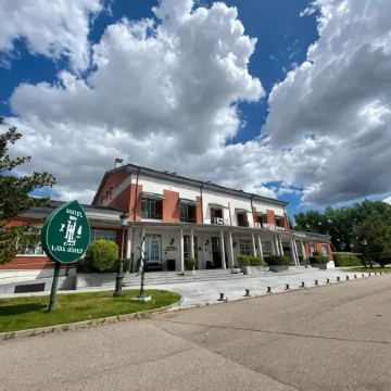 Hotel Lasa Sport Отели в г. Кампинья дель Писуэрга