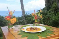 Vanira Lodge - breakfast