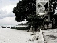 8 Boutique Hotel by the Beach โรงแรมในตันจง บันกา