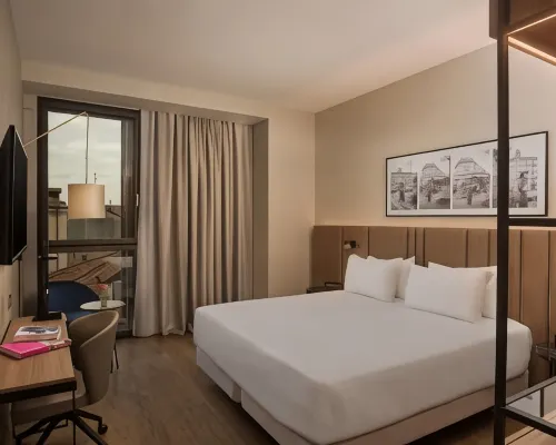 NH Milano Corso Buenos Aires Hotels near Piola Station