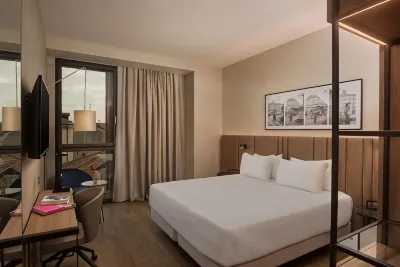 NH Milano Corso Buenos Aires Hotels near Loreto Station