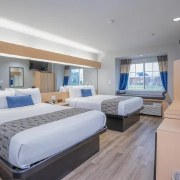 Microtel Inn & Suites by Wyndham Albertville