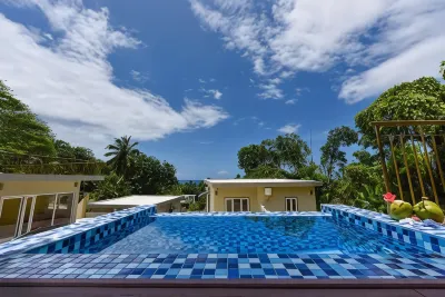Moulin Kann Villas Hotels in Takamaka