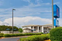 Motel 6 Albany, GA Hotel di Albany