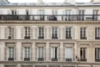 Hôtel la Sanguine - Pysäköinti