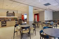 Ibis Styles Cannes le Cannet - breakfast