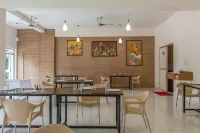 Kstdc Hotel Mayura Kauvery KRS Hotels in Mandya
