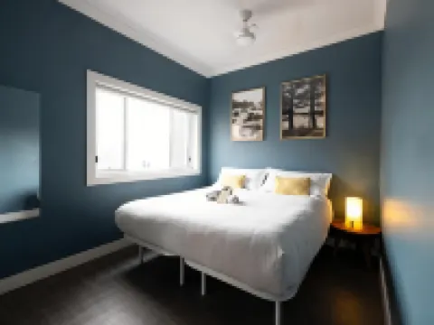 ストーク ビーチ ハウス - ホステル Manlyのホテル