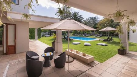 Nova Constantia Boutique Residence