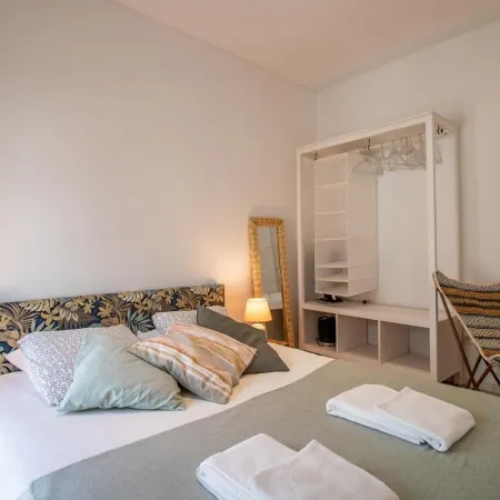 Nesha Ericeira Flats