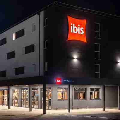 ibis Saint Paul Trois Chateaux Hotel Exterior
