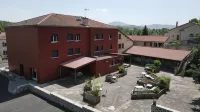 Hôtel les Rives d'Allier Hotels in Saint-Ilpize