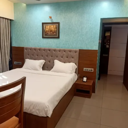 Mbg Banquet and Residency